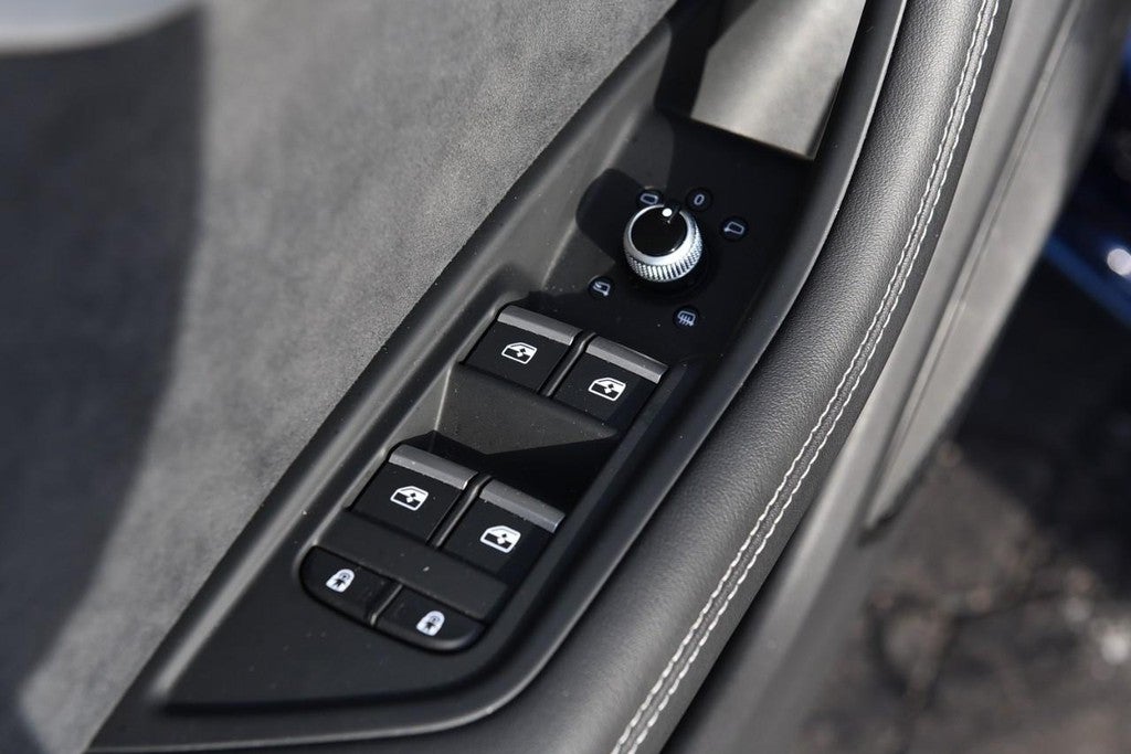 2022 Audi A4 Sedan S line Premium Plus 45 TFSI quattro