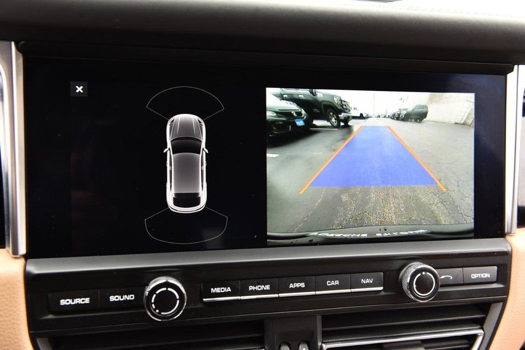 2020 Porsche Macan AWD