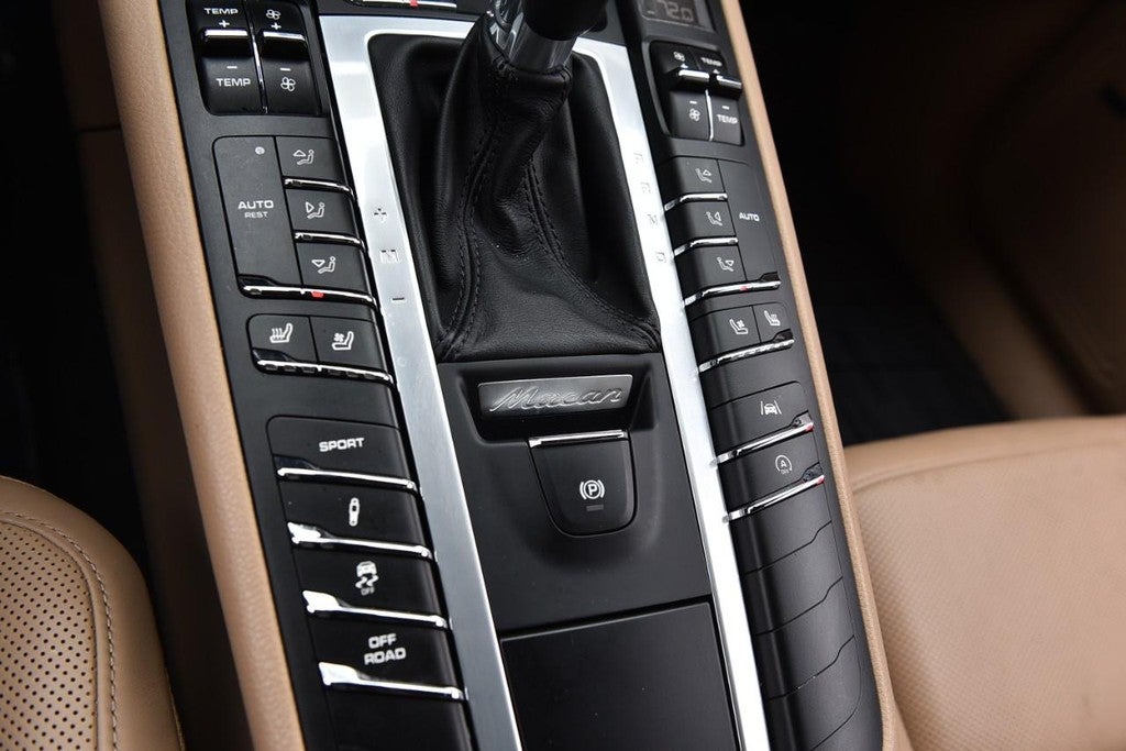 2020 Porsche Macan AWD