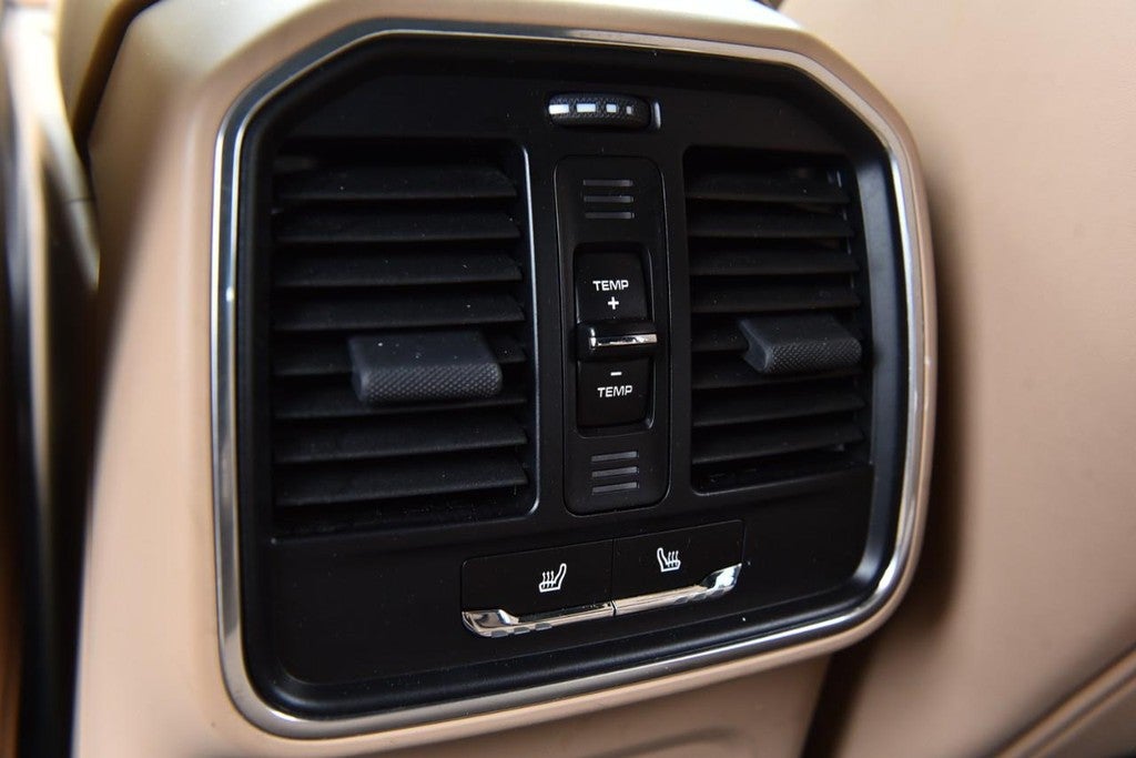 2020 Porsche Macan AWD