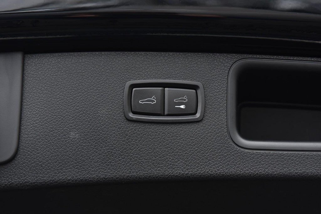 2020 Porsche Macan AWD