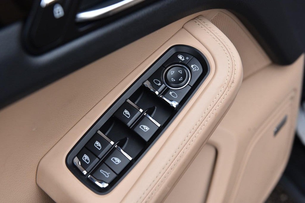 2020 Porsche Macan AWD