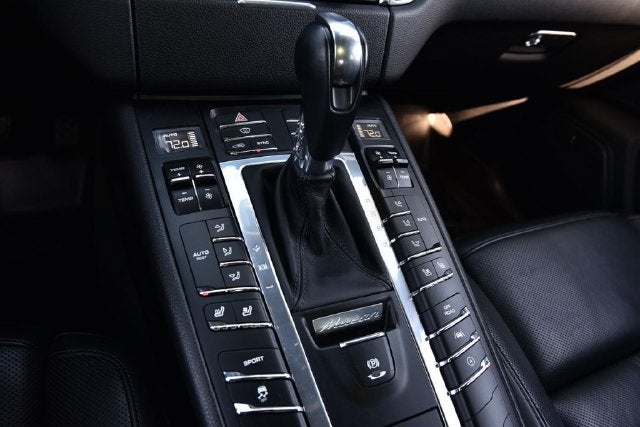 2018 Porsche Macan S