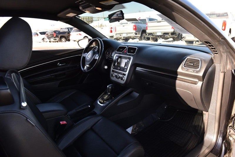 2014 Volkswagen EOS 2dr Conv Sport