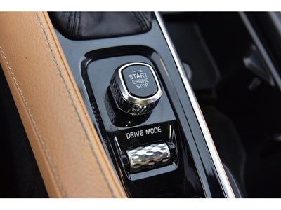 2019 Volvo XC90 T6 AWD Momentum