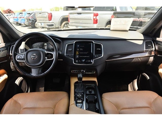 2019 Volvo XC90 T6 AWD Momentum