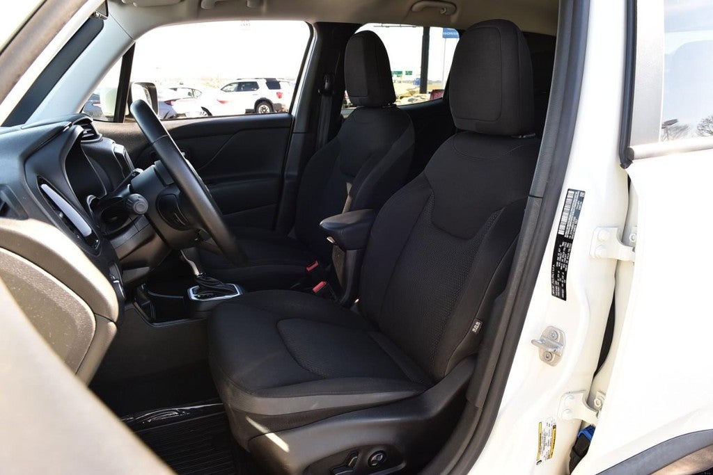 2020 Jeep Renegade Altitude FWD