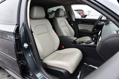 2024 Honda Civic Hatchback EX-L