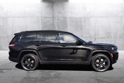 2022 Jeep Grand Cherokee L Altitude