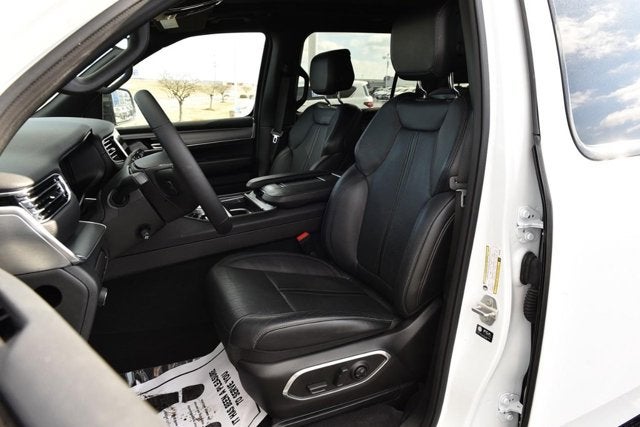 2024 Jeep Wagoneer Series II Carbide