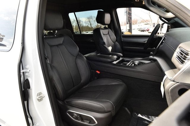 2024 Jeep Wagoneer Series II Carbide