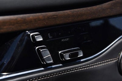 2023 Jeep Grand Wagoneer 4x4