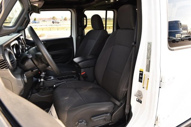 2022 Jeep Gladiator Willys Sport