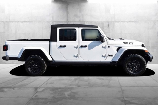 2022 Jeep Gladiator Willys Sport