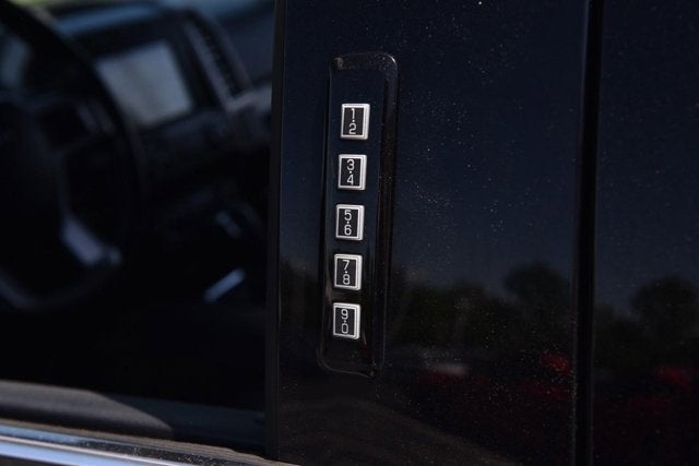 2017 Ford F-150 2WD Platinum SuperCrew
