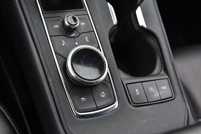 2023 Cadillac XT4 AWD Premium Luxury