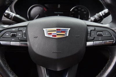 2023 Cadillac XT4 AWD Premium Luxury
