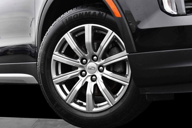 2023 Cadillac XT4 AWD Premium Luxury