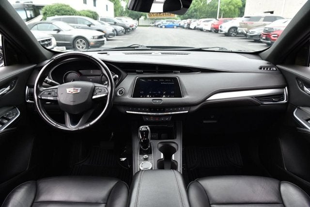 2023 Cadillac XT4 AWD Premium Luxury