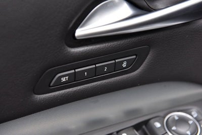 2023 Cadillac XT4 AWD Premium Luxury