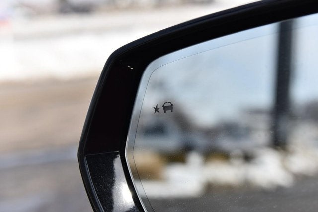 2024 Cadillac XT4 AWD Premium Luxury