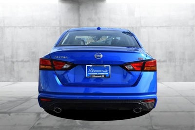 2025 Nissan Altima SR