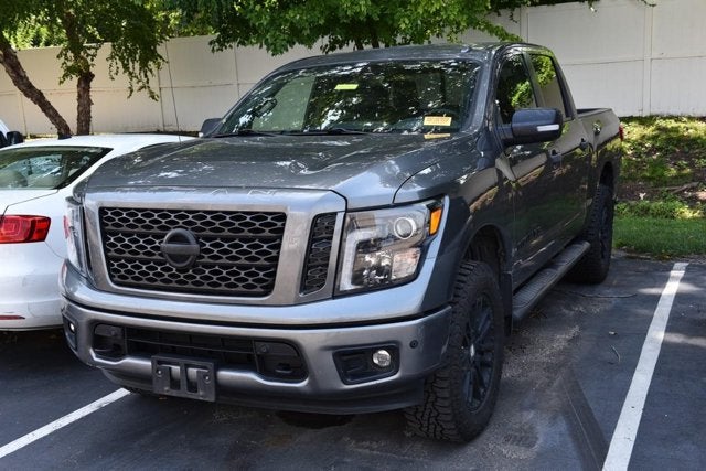 2019 Nissan Titan SL