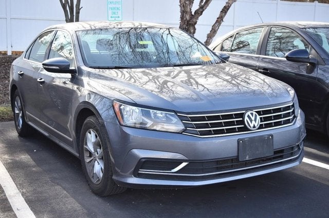 2016 Volkswagen Passat 1.8T S