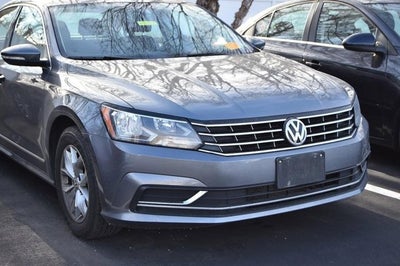 2016 Volkswagen Passat 1.8T S