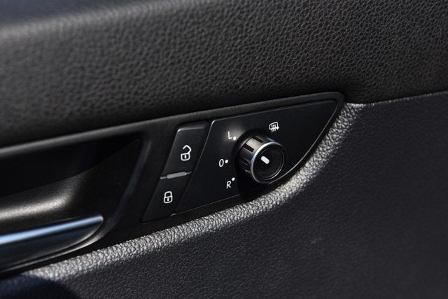 2013 Volkswagen Passat TDI SEL Premium