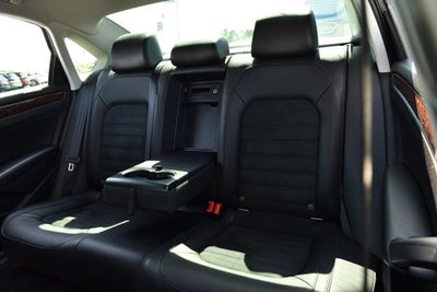 2013 Volkswagen Passat TDI SEL Premium