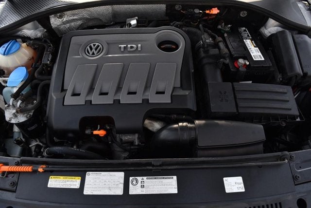 2013 Volkswagen Passat TDI SEL Premium