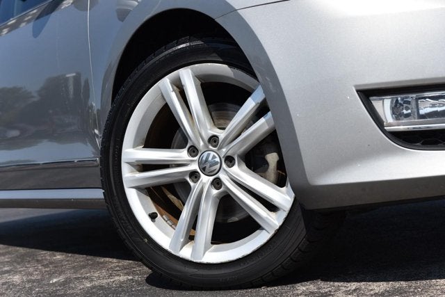 2013 Volkswagen Passat TDI SEL Premium