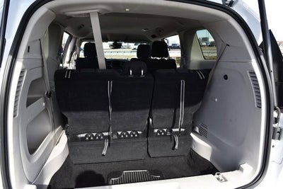 2024 Chrysler Voyager LX