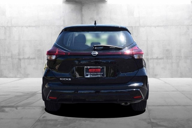 2024 Nissan Kicks S