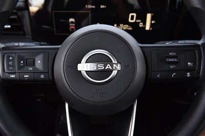 2025 Nissan Kicks S