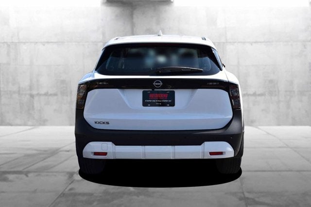 2025 Nissan Kicks S