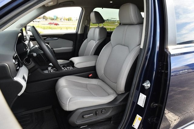 2024 Honda Pilot EX-L 8 Passenger