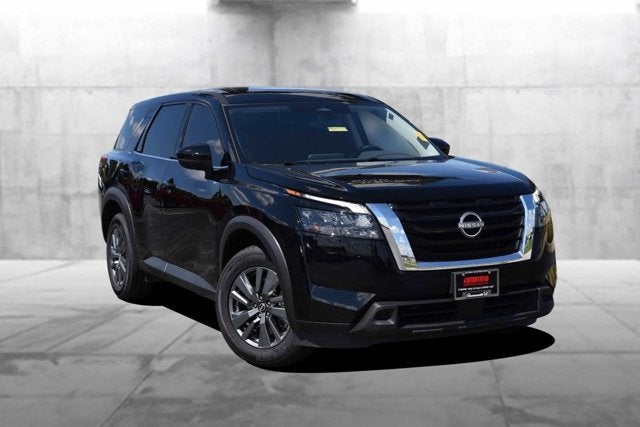 2024 Nissan Pathfinder S