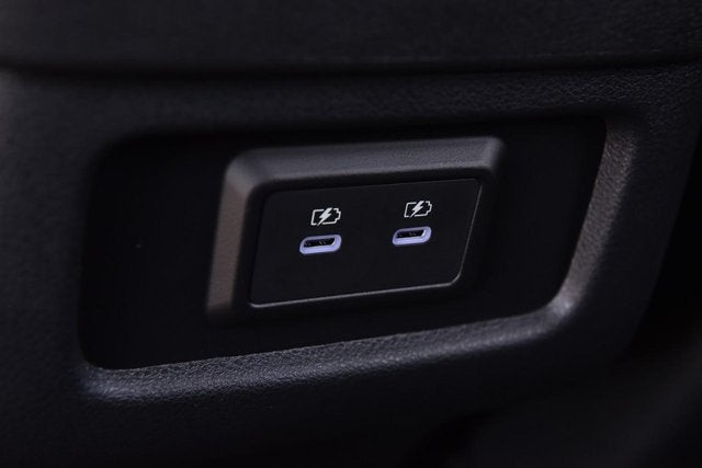 2026 Nissan Pathfinder S
