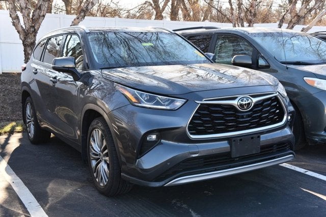 2020 Toyota Highlander Platinum