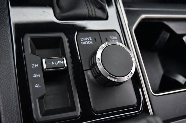 2024 Toyota Tundra 4WD SR5