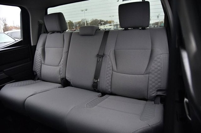 2024 Toyota Tundra 4WD SR5