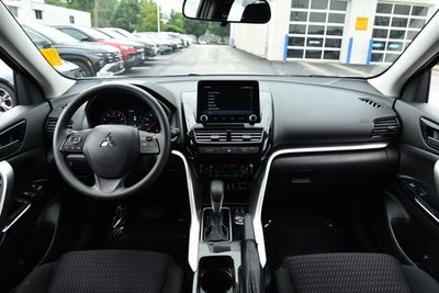 2024 Mitsubishi Eclipse Cross LE