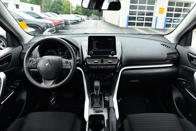 2024 Mitsubishi Eclipse Cross LE