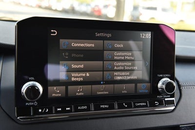 2022 Mitsubishi Outlander ES