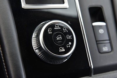 2024 Mitsubishi Outlander SE Black Edition