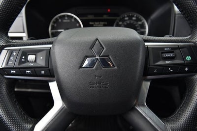 2024 Mitsubishi Outlander SE Black Edition
