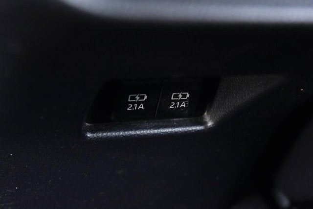 2022 Toyota Venza LE