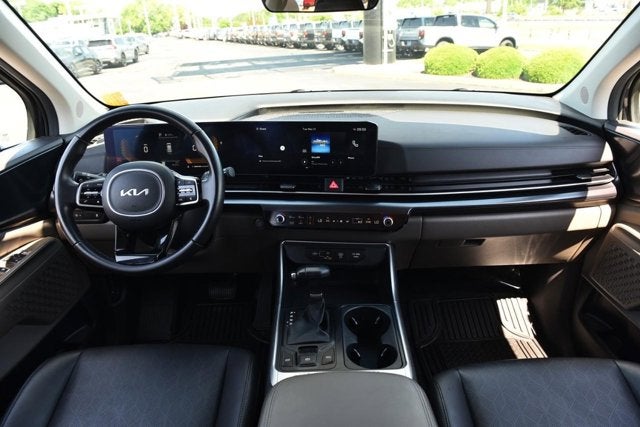2025 Kia Carnival LXS